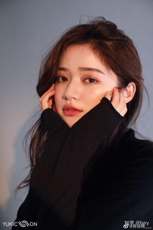 网红陈佳楠黑料,揭秘网红背后的真相